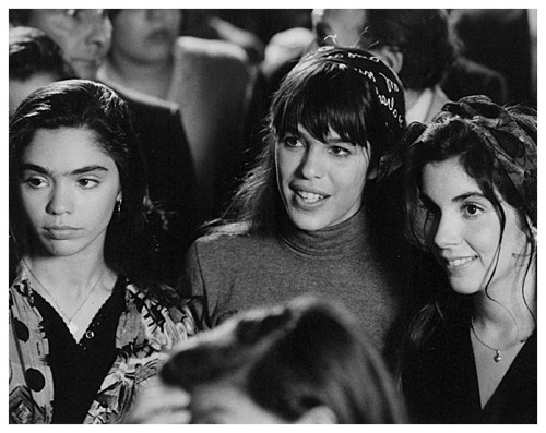 “El caso María Soledad” de Hector Olivera (1993). Belén Blanco, Valentina Bassi y Carolina Fal.